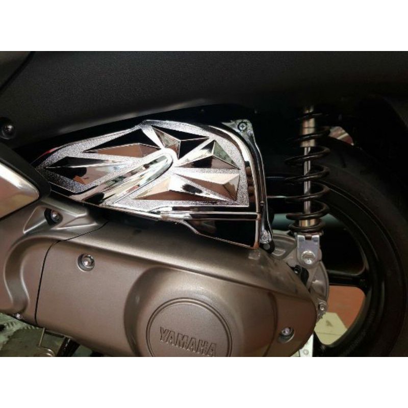 Ốp trang trí grande 2023-2014 crom