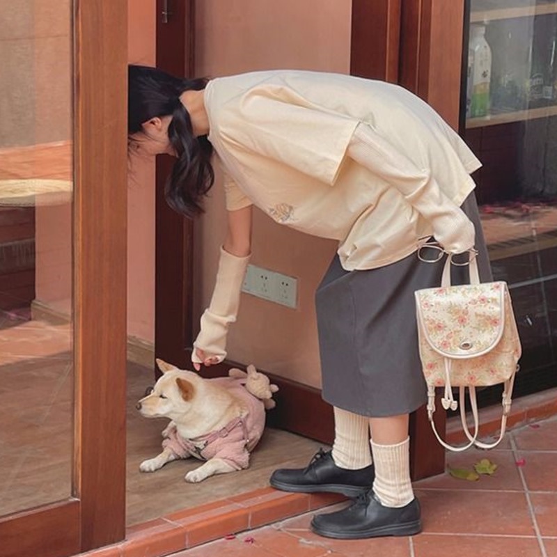 Áo Thun Màu Vàng In Hình Phong Cách Retro Hàn Quốc