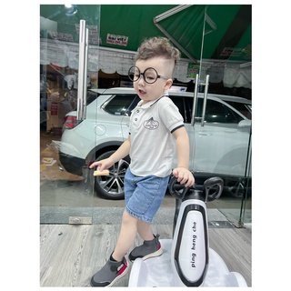 Bộ cổ bẻ viền đen bé trai
