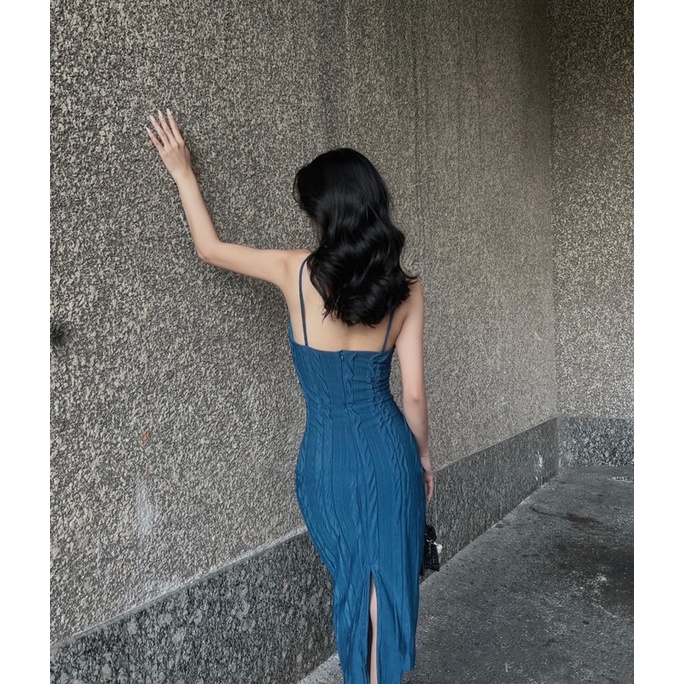 AMBER DRESS - Đầm Body Cổ Yếm Màu Coban, Đầm Body Thun Dập Nổi Xẻ Tà- IMUS Thiết Kế Nữ