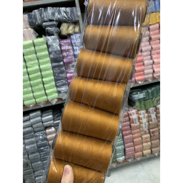 Chỉ may màu vàng bò sợi 40/2 chất lượng giá rẻ - Chỉ may công nghiệp