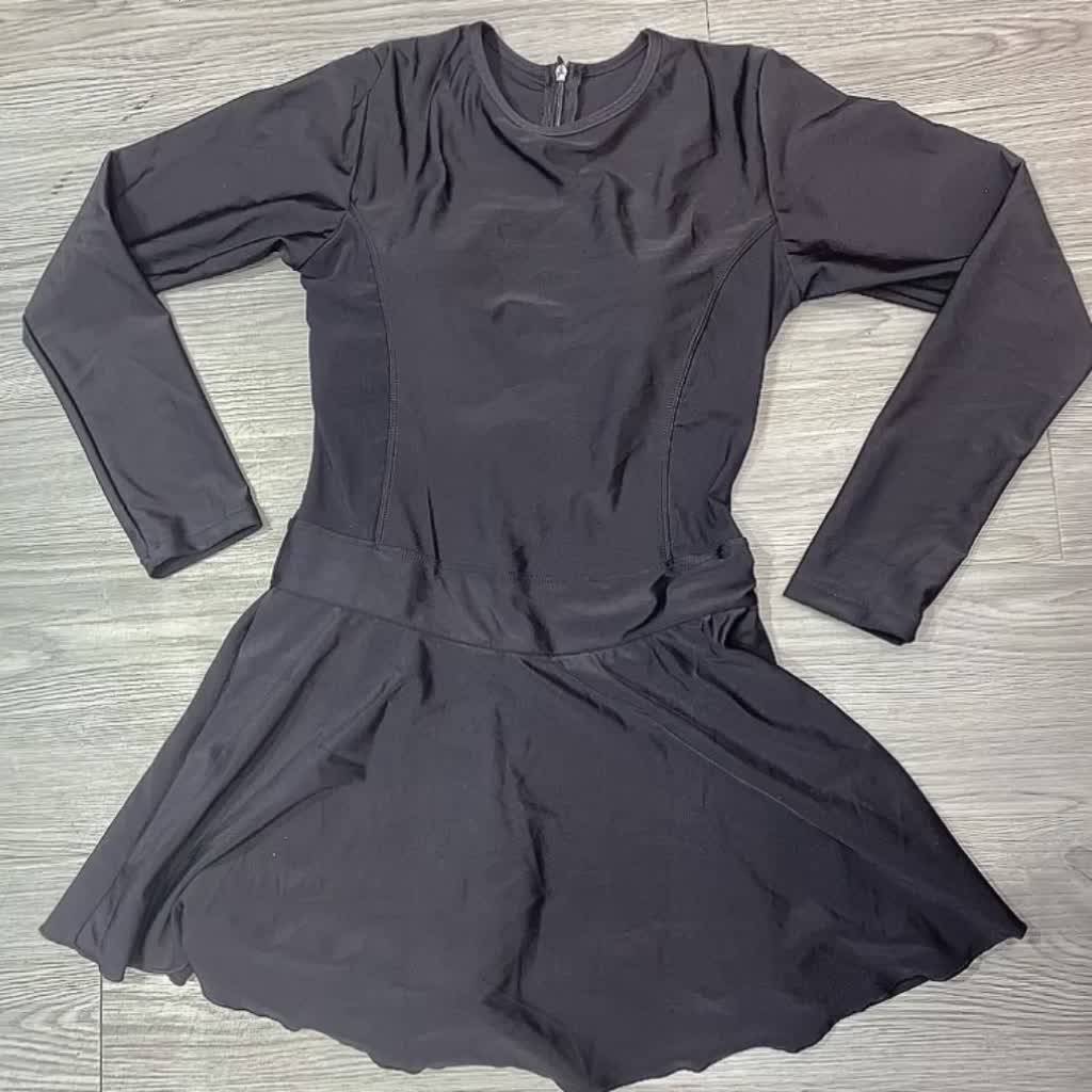 Bộ Đồ Bơi Dài Tay Chống Nắng Kín Đáo Liền Váy Có Quần Đùi Bên Trong ( Phối Lưới Eo ) | BigBuy360 - bigbuy360.vn