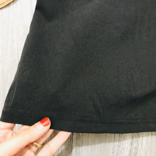 Váy phối cổ bèo