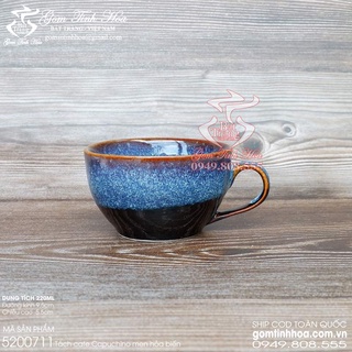 Tách sứ uống cafe cappuccino