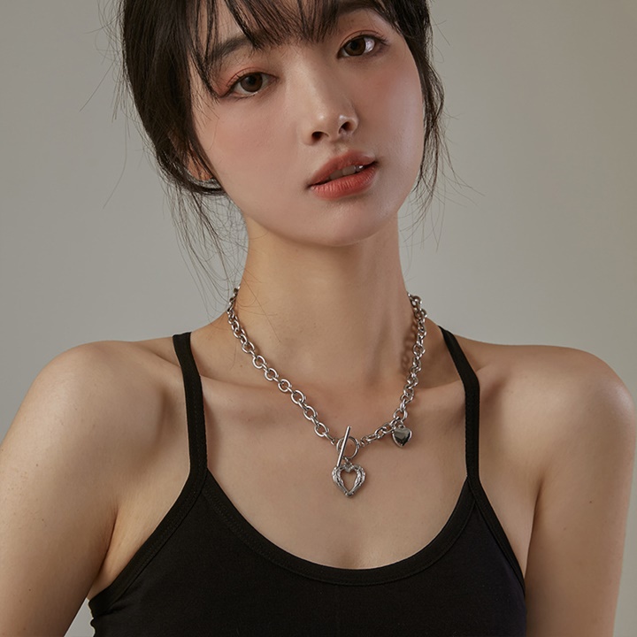 Dây Chuyền, Vòng Cổ Mặt Hình Trái Tim Cong - Vani Store