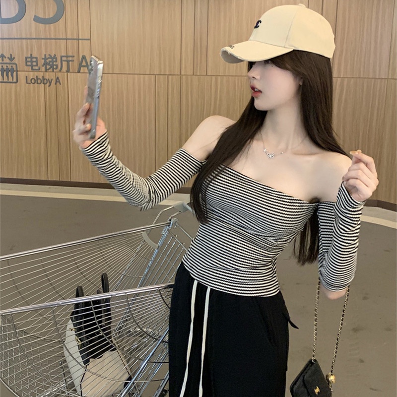 Áo Thun Tay Dài Trễ Vai Kẻ Sọc Thời Trang Mùa Hè Quyến Rũ Dễ Phối Đồ Cho Nữ