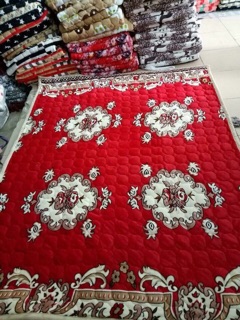 Thảm trải giường