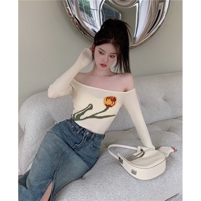 ÁO LEN THÊU HOA TRỄ VAI NỮ DÀI TAY ULZZANG