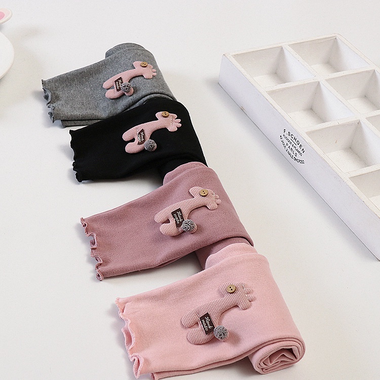 Quần legging  bé gái đính hươu size 6-16kg QD02