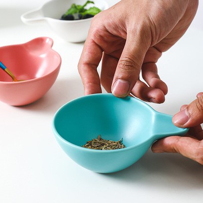 Bát ăn dặm gốm sứ tròn tay cầm sâu 12cm - nhiều màu