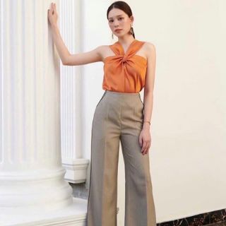 Áo lụa xoắn ngực mặc 2 kiểu