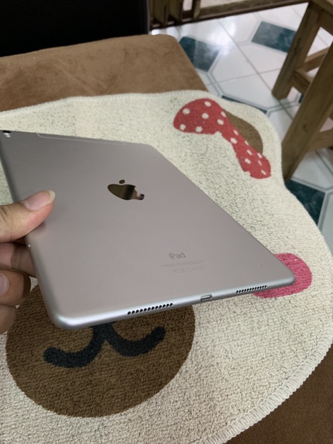 iPad Pro 9.7 wifi 4G - 256G màu trắng | BigBuy360 - bigbuy360.vn