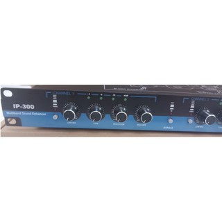 NÂNG TIẾNG KARAOKE IDOL IP-300
