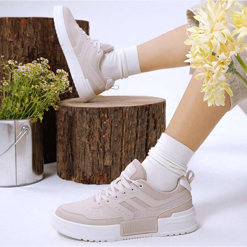 Giày Thể Thao Nữ Thoải Mái Năng Động