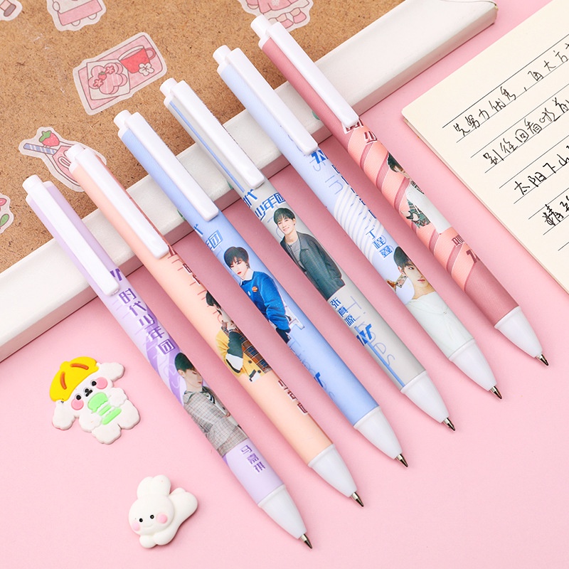Bút Bi Mực Đen Ngòi 0.5Mm Thiết Kế Dễ Thương