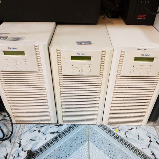 Bộ lưu điện UPSelect ULN202C 2kva cũ hoạt động tốt chạy 8 bình 7.5A