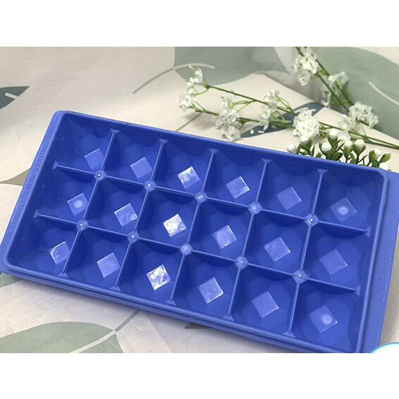 Khay Đá Nhựa 18 Viên No.18D