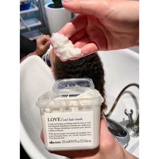 Dầu hấp dành cho tóc xoăn davines love curl 250ml