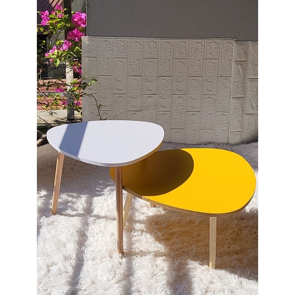 Bàn trà bàn sofa Bắc Âu hình ovan màu vàng hiện đại FNL-55