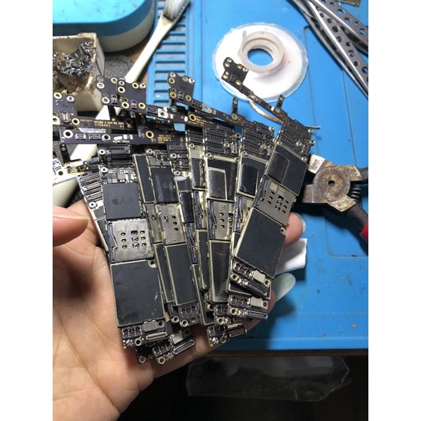 main 6 6s 6plus 6splus 32g - 64g. bypass dùng wifi như bình thường. k dùng đc sim