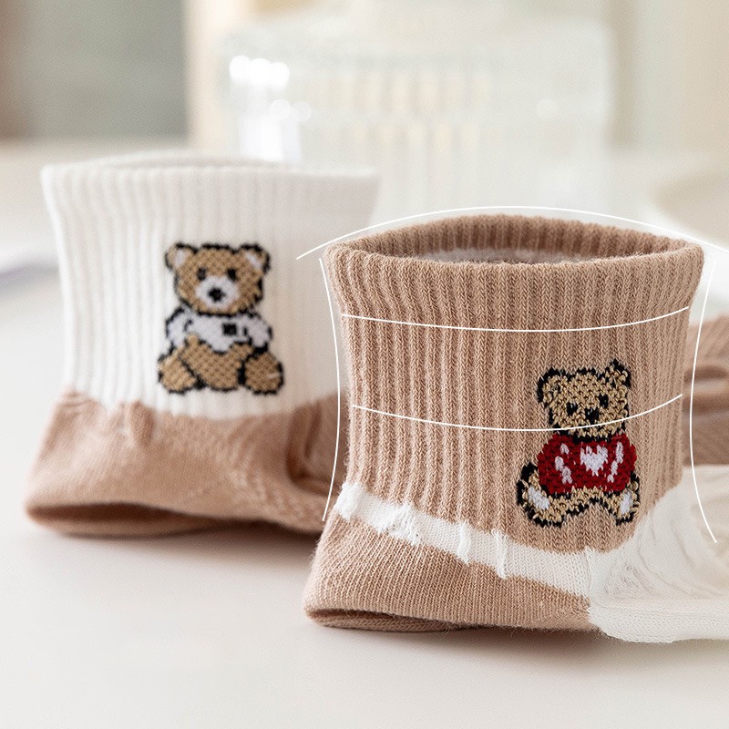 Tất cổ ngắn nữ màu nâu họa tiết hình gâú đáng iu xinh đẹp - T04