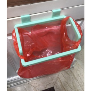 Móc Treo Túi Rác đa năng bằng nhựa ABS dày dặn, vệ sinh
