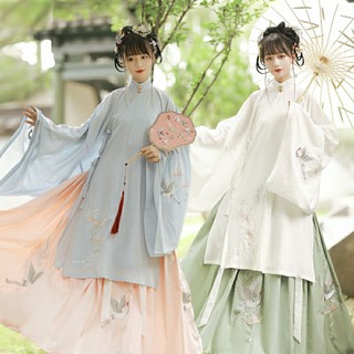 Minh phục cổ trang thêu chất vải dày có hai màu (m35)