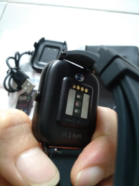 Đòng hồ thông minh DT35 tiếng Việt mới,màn hình 1.54,có nghe gọi