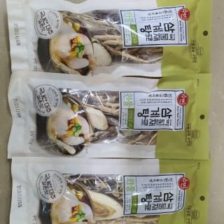 Nguyên liệu gà hầm sâm nhập khẩu Hàn Quốc