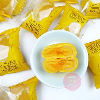 Bánh pía bọc mochi kim sa tan chảy