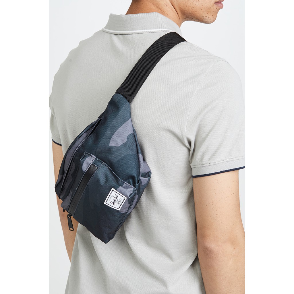 Túi thời trang đeo hông chính hãng Mỹ Herschel Seventeen Hip pack