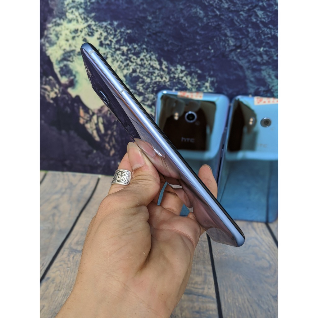 Điện thoại HTC U11 Nguyên Zin 2 Sim 98,99% | BigBuy360 - bigbuy360.vn