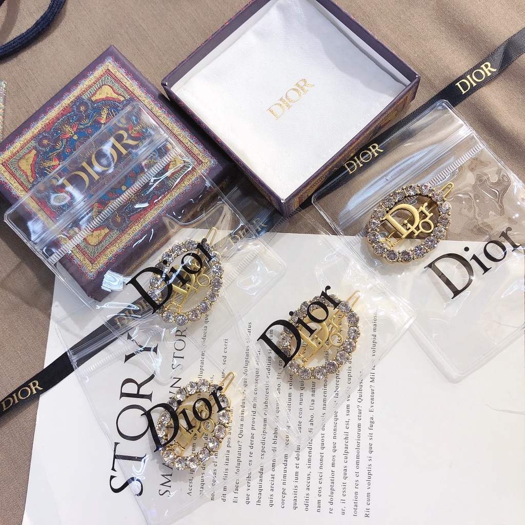 Kẹp tóc Dior bằng thép titan đính kim cương giả thời trang cho nữ