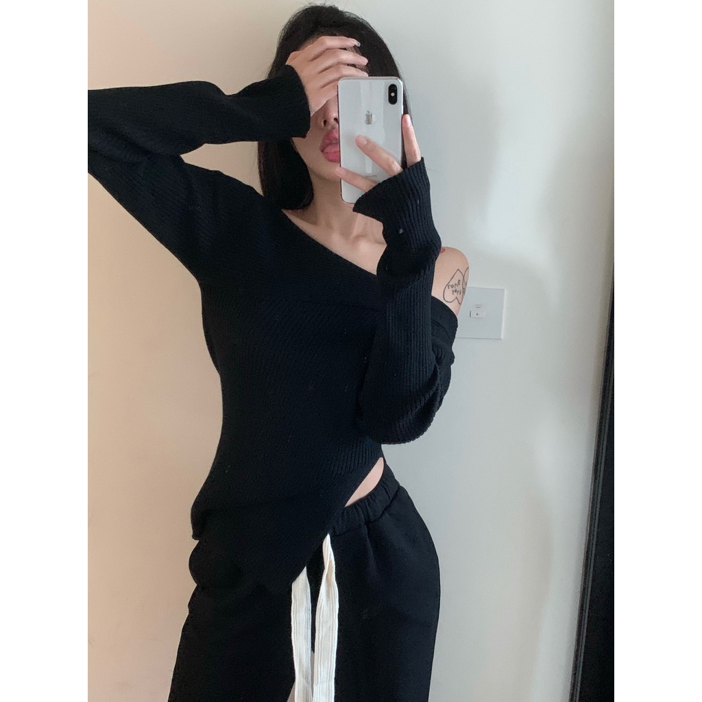 áo dệt kim trễ vai dài tay + chân váy ôm màu đen thời trang