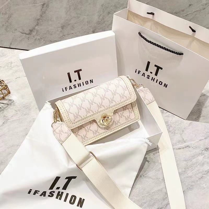 M22_Túi Xách NK Tự May Handmade