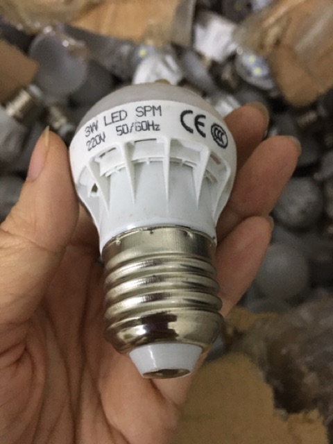 Bóng led búp tròn 5w đuôi E27 ánh sáng vàng