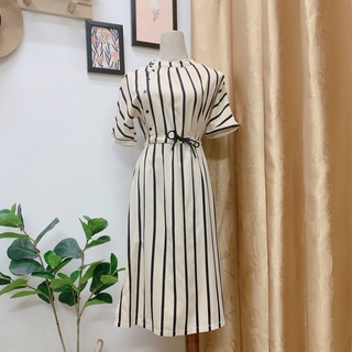 Váy khách chốt live, ảnh minh hoạ