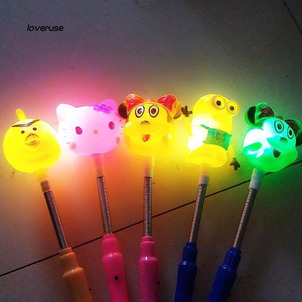 Gậy phát sáng dùng để trang trí tiệc