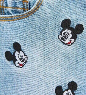 Quần short jeans mickey bé gái