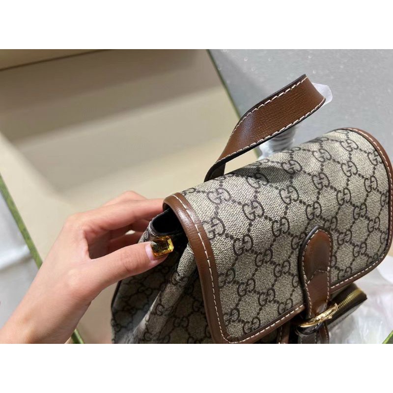 Balo  Interlocking G