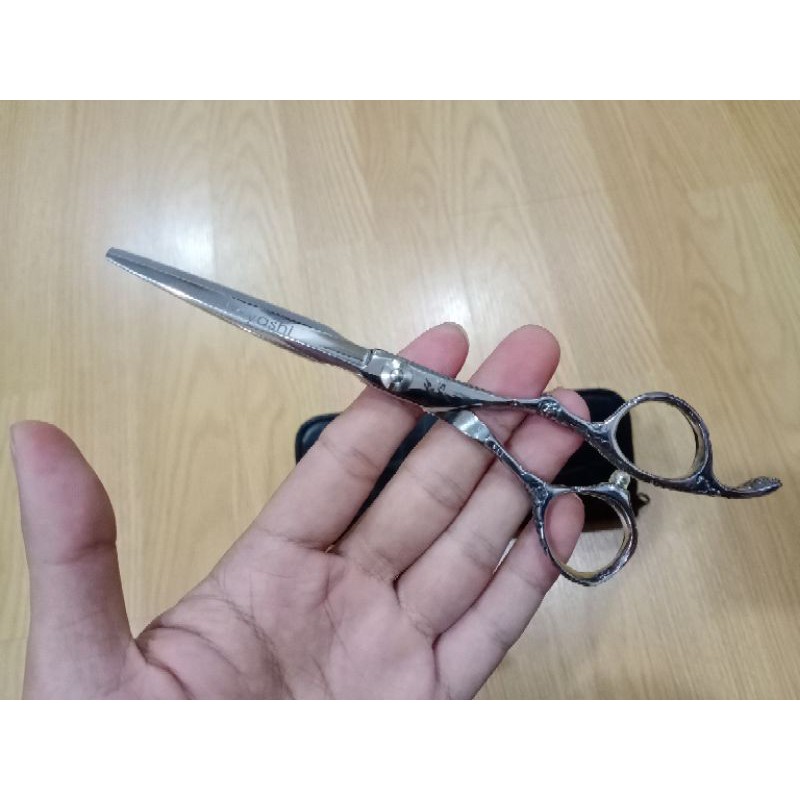 kéo cắt tóc