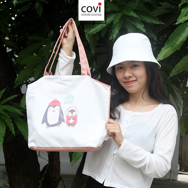 Túi tote vải canvas phom ngang phối hình in chủ đề thời trang COVI nhiều màu sắc T14