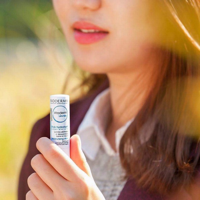 Son Dưỡng Môi Bioderma Atoderm Levres 4g