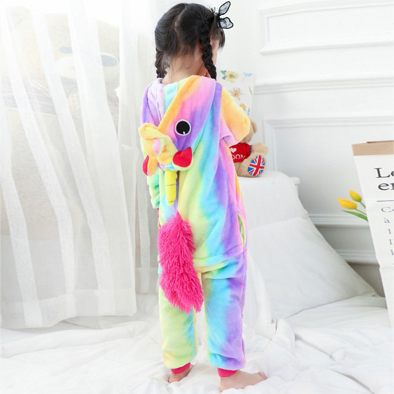 Bộ Quần Áo Ngủ Hình Kì Lân Màu Cầu Vồng Cho Bé