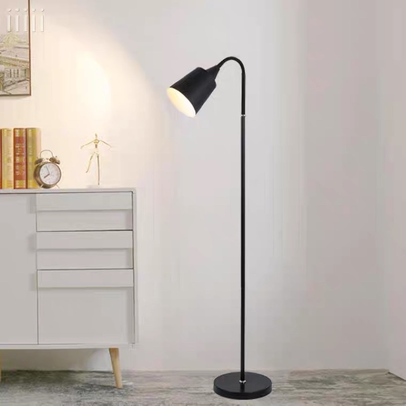 Đèn cây trang trí phòng ngủ phòng khách phong cách Bắc Âu hiện đại