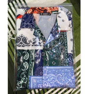 Áo sơmi SHEIN họa tiết khăn bandana