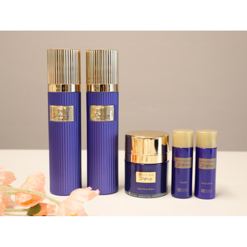 Bộ collagen dưỡng trắng da, ngăn ngừa lão hóa SNP Youth Age Defining Skincare Set