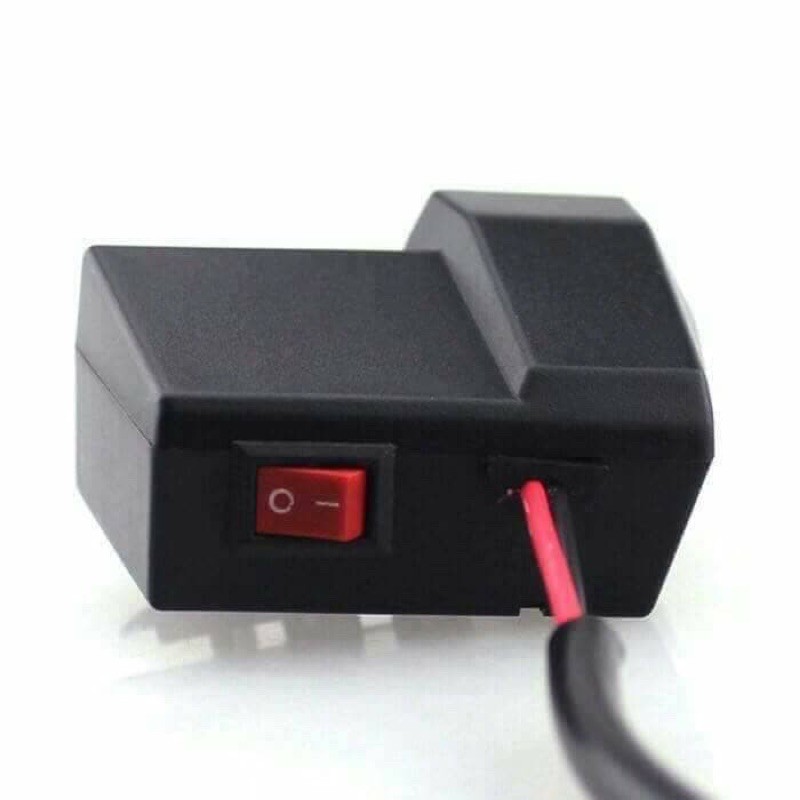 Vôn Kế Kỹ Thuật Số + Kẹp 2 Cổng Usb Thông Dụng Cho Xe Mô Tô