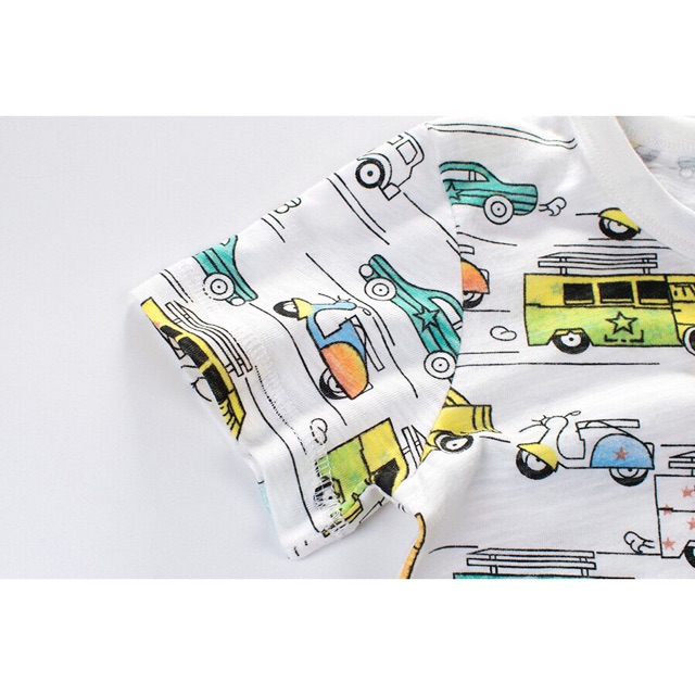 Áo thun tay ngắn cho bé trai họa tiết hình xe hơi