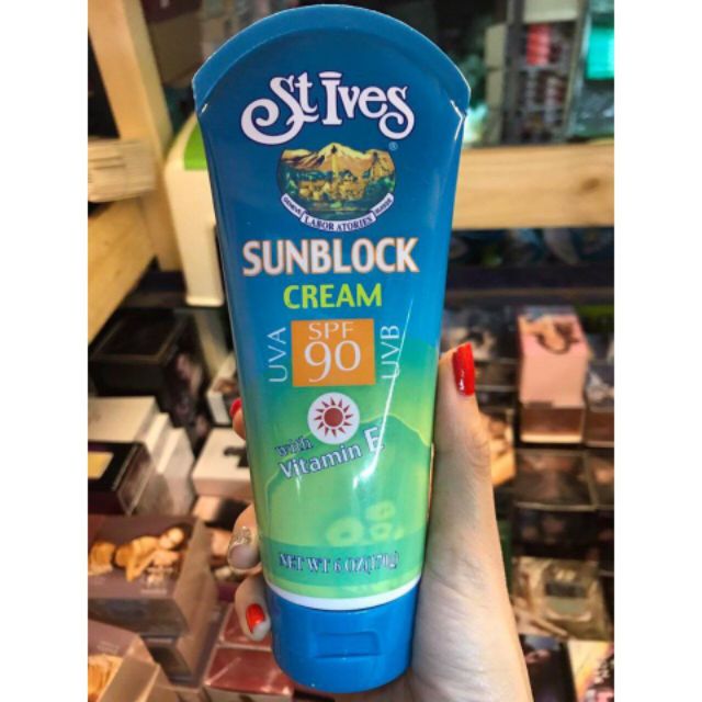 Kem Chống Nắng Stives Sunblock Cream SPF90